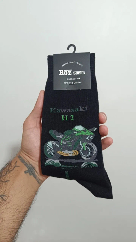 جوراب مردانه مشکی ساق بلند طرح کاوازاکی Kawasaki H2 با طرح موتورسیکلت